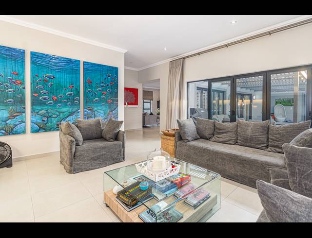 5 BEDROOM FREEHOLD FOR SALE IN SAGEWOOD